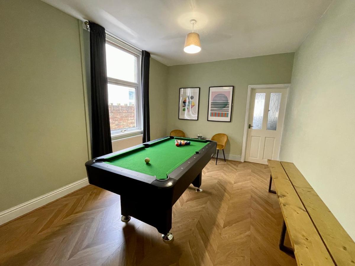 Edwardian City Centre House For Big Groups, Offroad Parking & Hot Tub! Cardiff Exterior foto